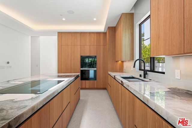 5126 Lindley Avenue, Encino, CA 91316