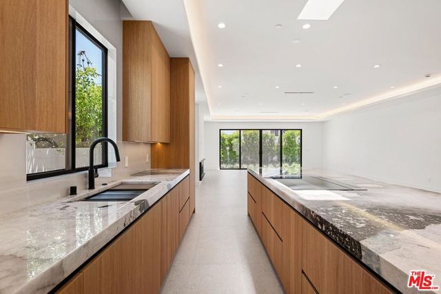 5126 Lindley Avenue, Encino, CA 91316