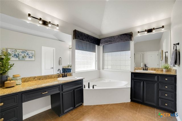 204 Wood Cove, Georgetown, TX 78633