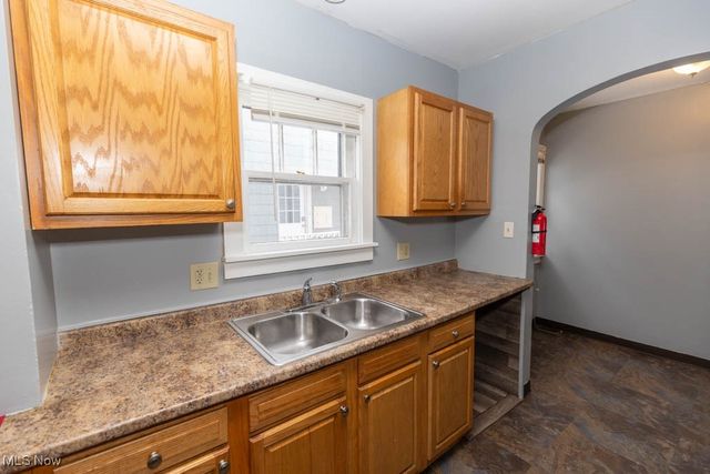 1509 Maple Road, Cleveland Heights, OH 44121