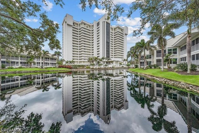6361 Pelican Bay BLVD 305, Naples, FL 34108