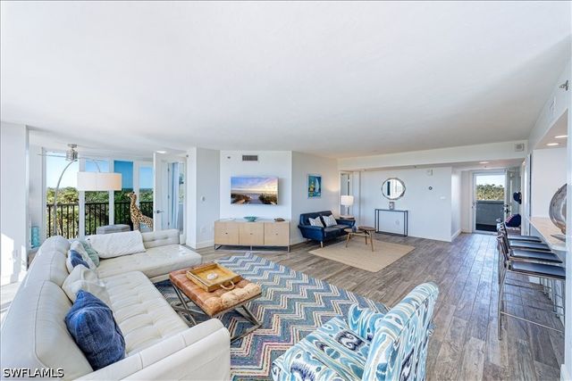 6361 Pelican Bay BLVD 305, Naples, FL 34108