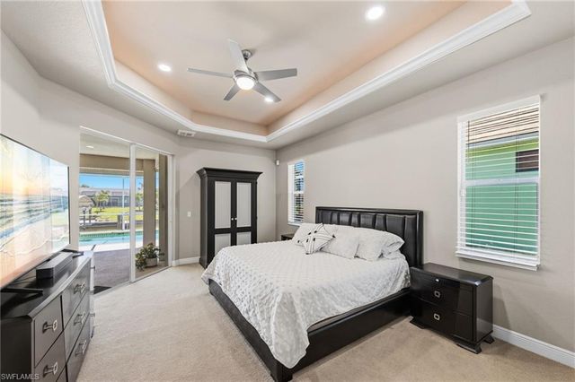 414 SE 30th TER, Cape Coral, FL 33904