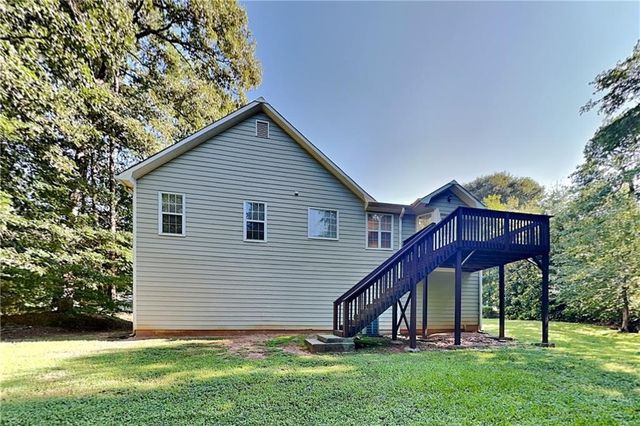 97 Due West Place, Dallas, GA 30157