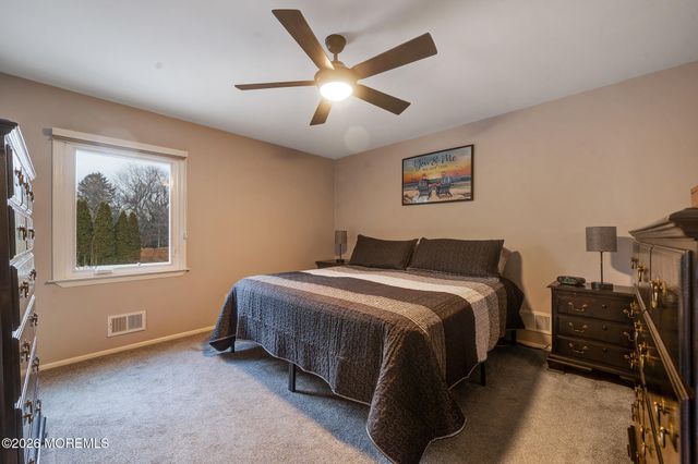 132 Apple Blossom Lane, Middletown, NJ 07748