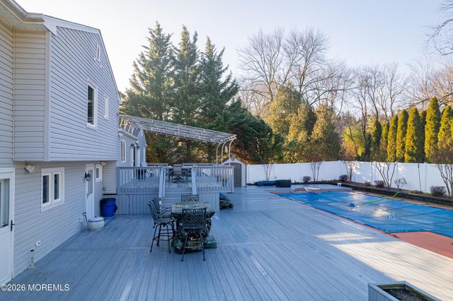 132 Apple Blossom Lane, Middletown, NJ 07748