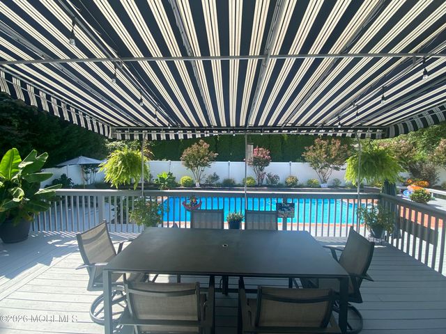 132 Apple Blossom Lane, Middletown, NJ 07748