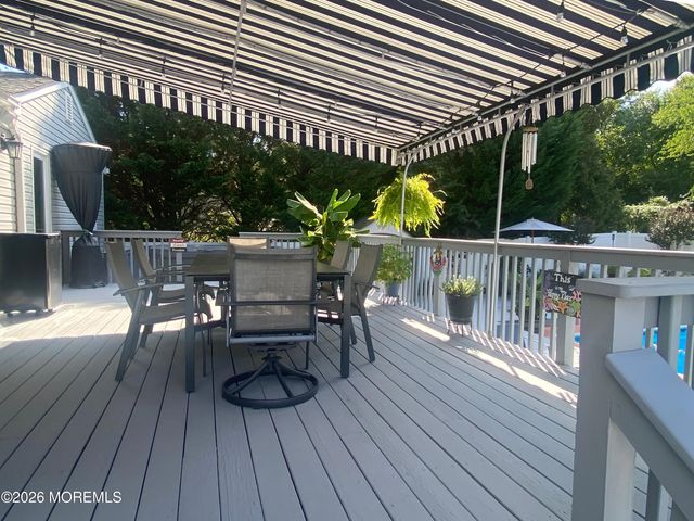 132 Apple Blossom Lane, Middletown, NJ 07748