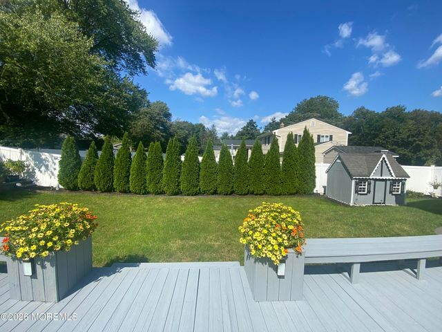 132 Apple Blossom Lane, Middletown, NJ 07748