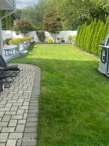 132 Apple Blossom Lane, Middletown, NJ 07748