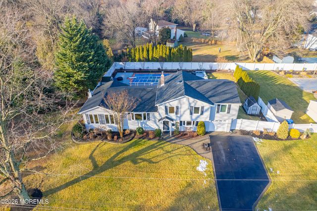 132 Apple Blossom Lane, Middletown, NJ 07748