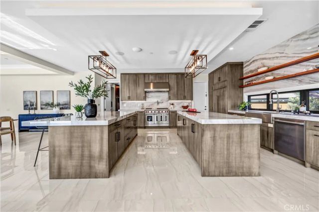 330 Arbolada, Arcadia, CA 91006