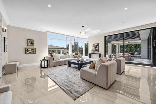 330 Arbolada, Arcadia, CA 91006