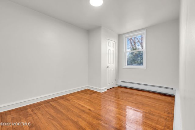 112 Petitt Avenue, Cherry Hill, NJ 08002