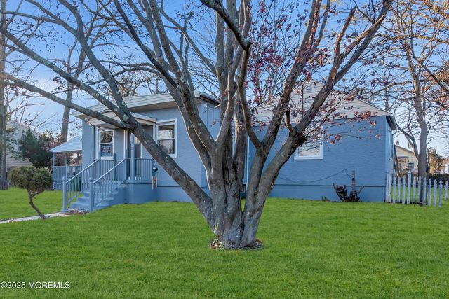 112 Petitt Avenue, Cherry Hill, NJ 08002