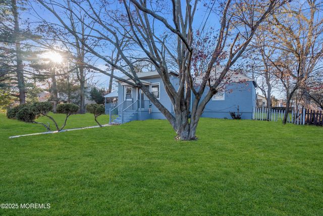 112 Petitt Avenue, Cherry Hill, NJ 08002