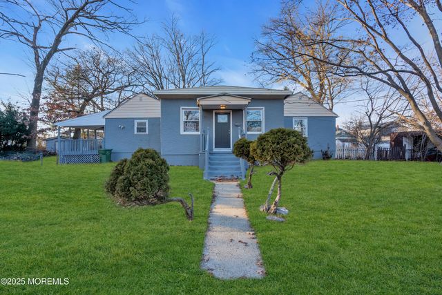 112 Petitt Avenue, Cherry Hill, NJ 08002