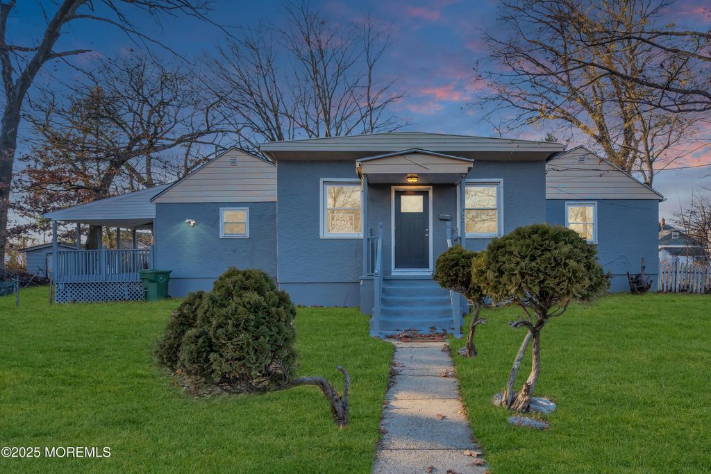 112 Petitt Avenue, Cherry Hill, NJ 08002