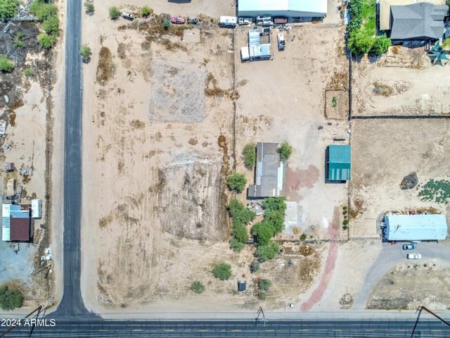 12049 S AIRPORT Road, Buckeye, AZ 85326