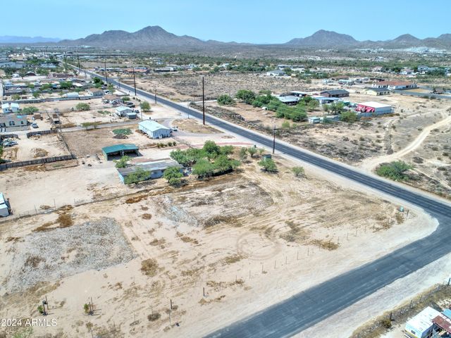 12049 S AIRPORT Road, Buckeye, AZ 85326
