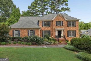 5189 Beech Forest Drive SW, Lilburn, GA 30047