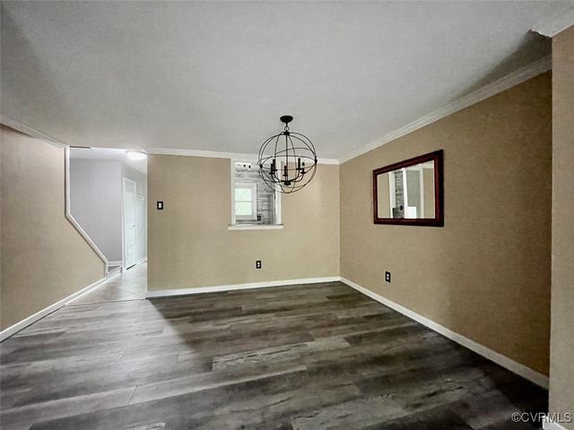 11767 N Briar Patch Dr, Midlothian, VA 23113
