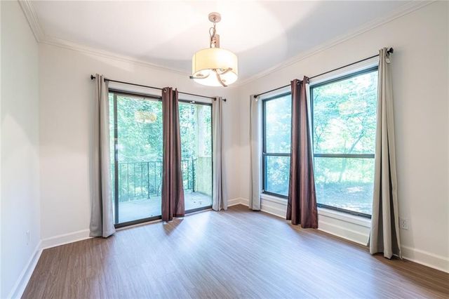 1006 Donegal SE, Smyrna, GA 30080