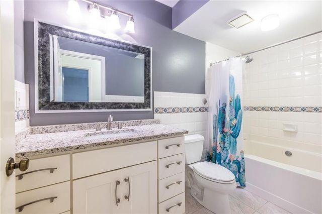 1006 Donegal SE, Smyrna, GA 30080