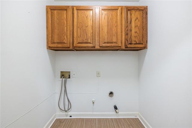 1006 Donegal SE, Smyrna, GA 30080