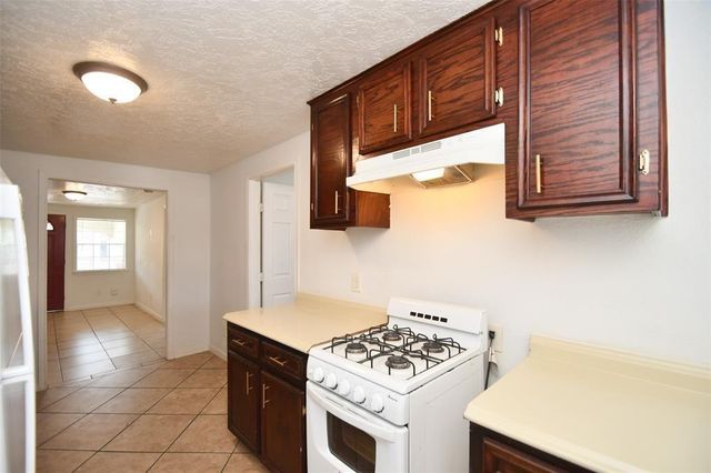 4409 Hershe Street 4, Houston, TX 77020