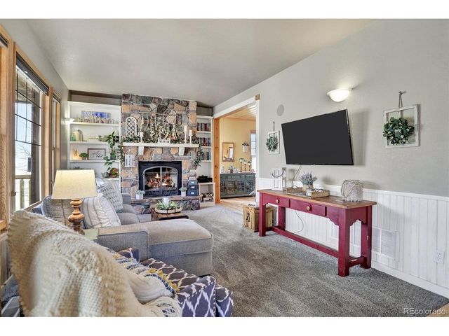 120 Nevava St, Hot Sulphur Springs, CO 80451