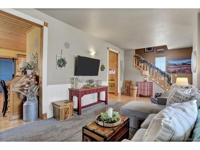 120 Nevava St, Hot Sulphur Springs, CO 80451