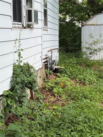 131 Park Avenue, Warwick, RI 02889