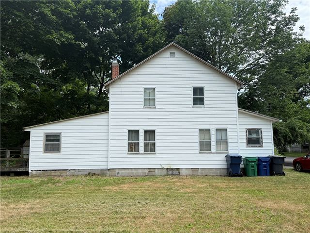 131 Park Avenue, Warwick, RI 02889
