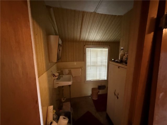 131 Park Avenue, Warwick, RI 02889