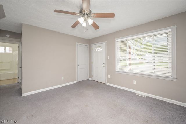 1224 Oakland Avenue, Akron, OH 44305