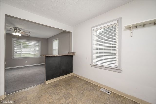 1224 Oakland Avenue, Akron, OH 44305
