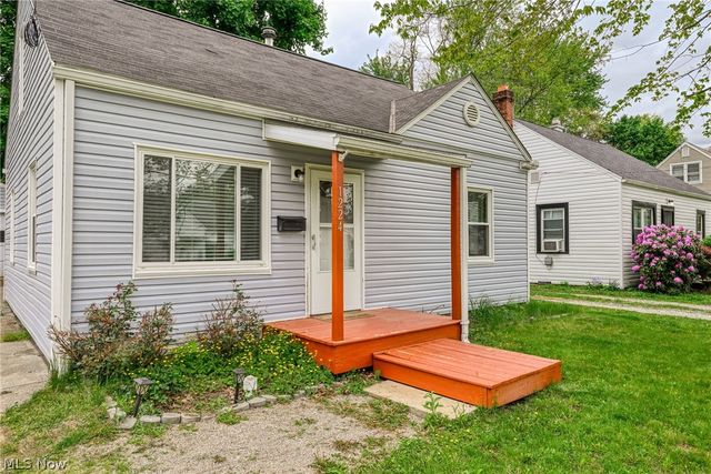 1224 Oakland Avenue, Akron, OH 44305