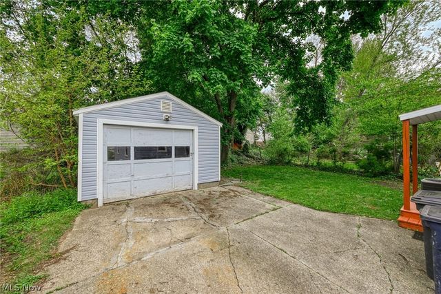1224 Oakland Avenue, Akron, OH 44305