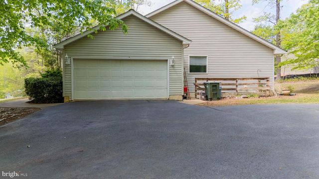 15305 PECAN TREE DR, Mineral, VA 23117