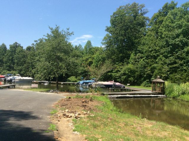 15305 PECAN TREE DR, Mineral, VA 23117