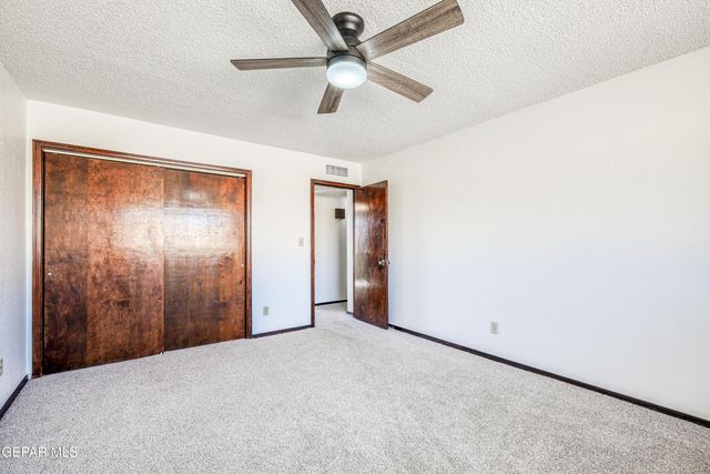 321 Gus Rallis Drive, El Paso, TX 79932