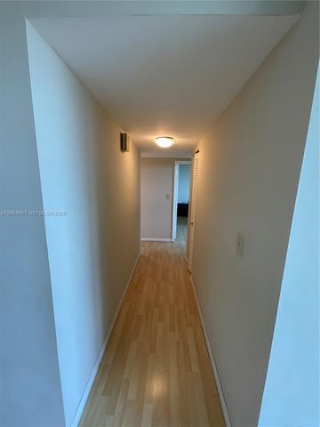 919 Hillcrest Dr 504, Hollywood, FL 33021