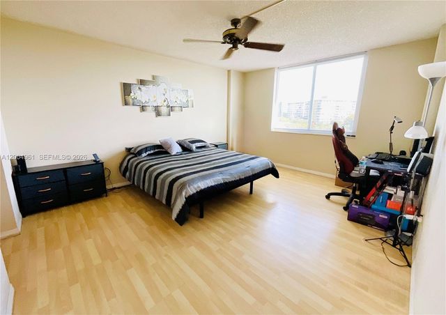 919 Hillcrest Dr 504, Hollywood, FL 33021