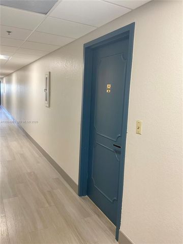 919 Hillcrest Dr 504, Hollywood, FL 33021