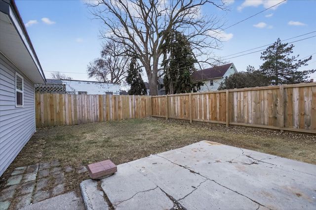 400 Fraser Street, Bay City, MI 48708