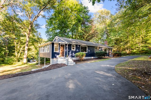 94 Moosup Trail, Monroe, CT 06468