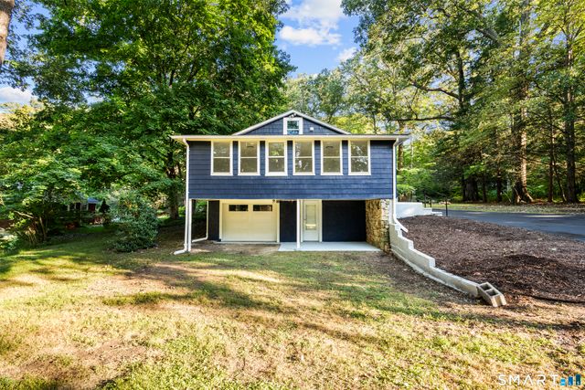 94 Moosup Trail, Monroe, CT 06468