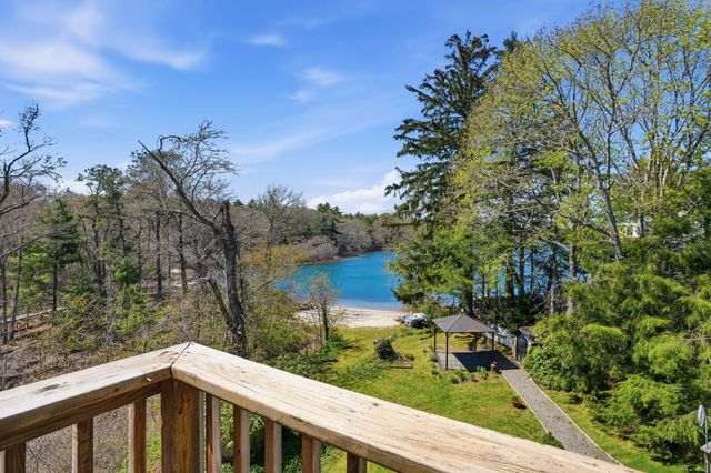 763 Santuit-Newtown Road, Marstons Mills, MA 02648