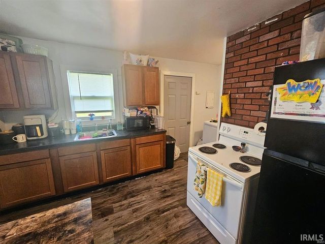 2511 E 13th Street, Muncie, IN 47302